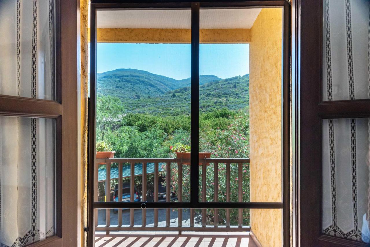 Hotel Rural Xerete Navaconcejo Esterno foto