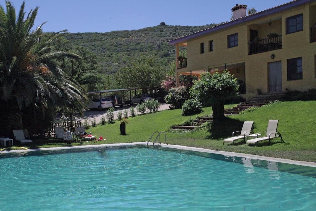 Hotel Rural Xerete Navaconcejo Esterno foto